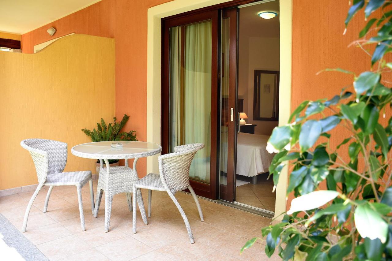 Hotel Il Girasole Villasimius Exterior foto