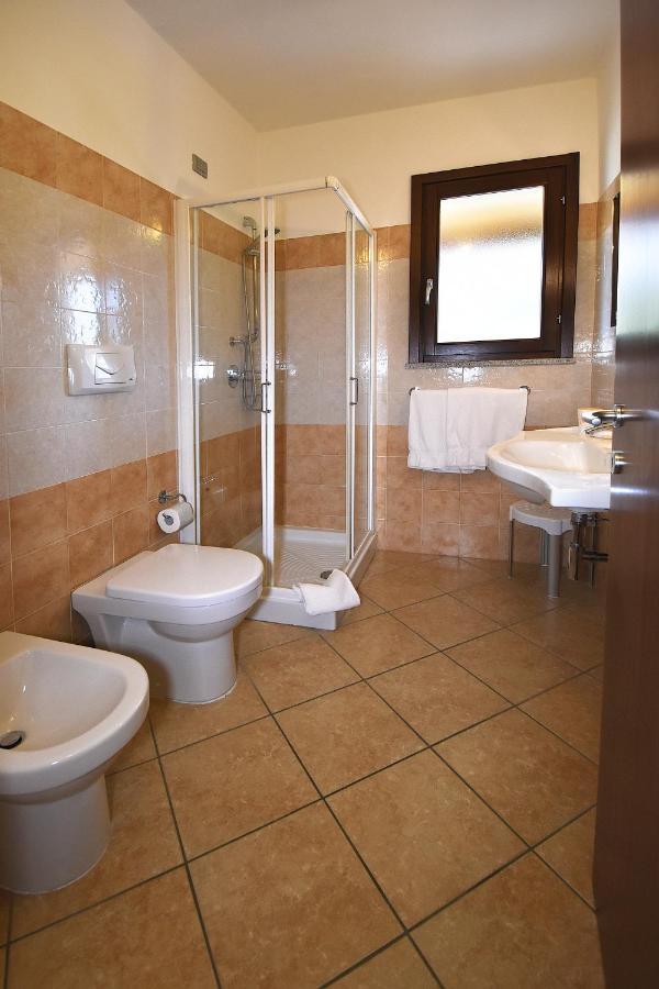Hotel Il Girasole Villasimius Exterior foto