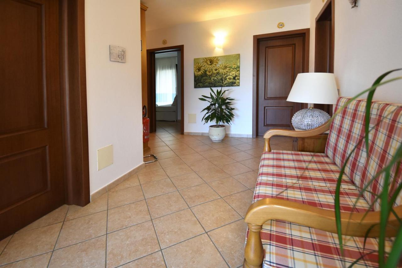 Hotel Il Girasole Villasimius Exterior foto