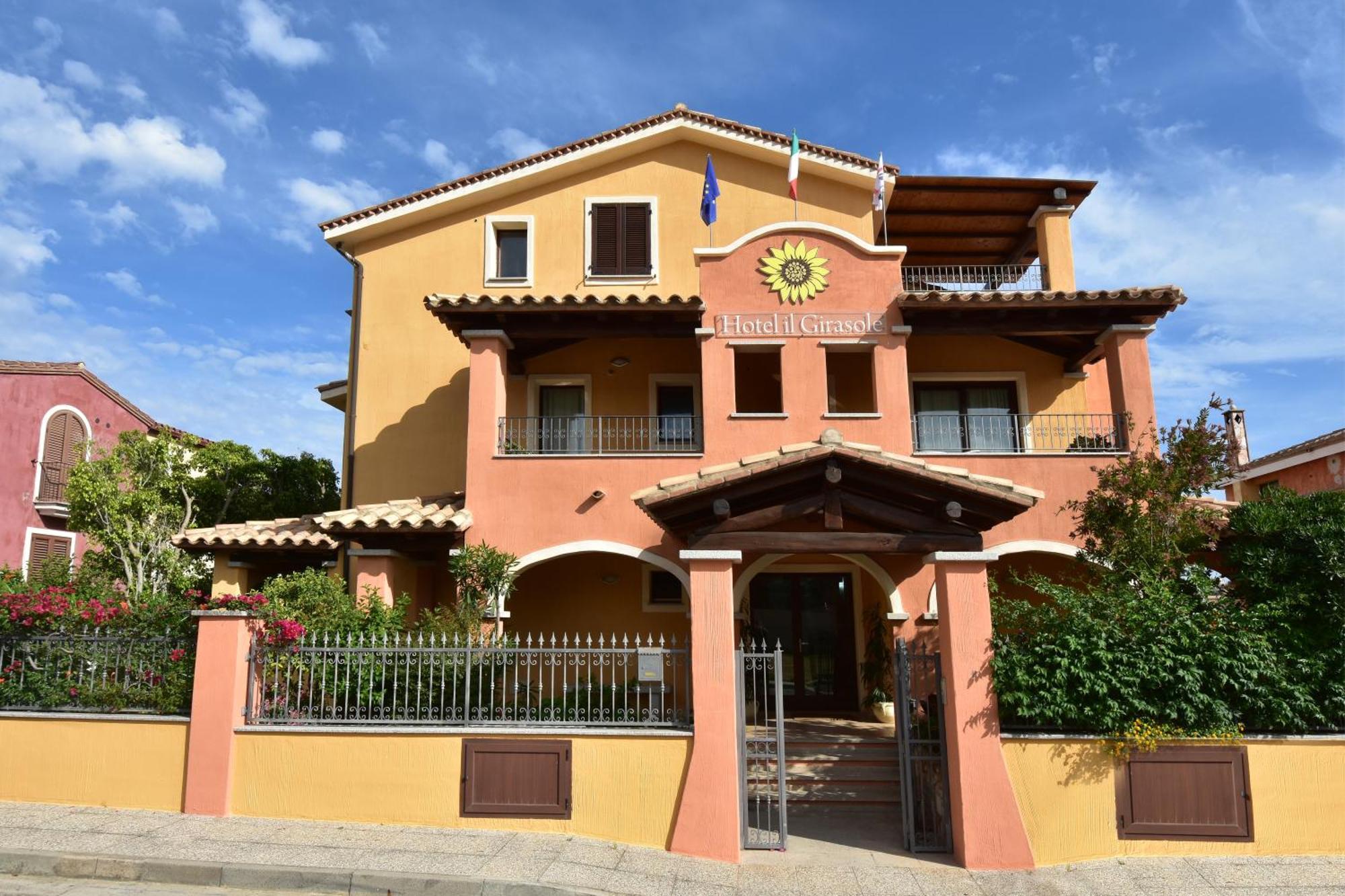 Hotel Il Girasole Villasimius Exterior foto
